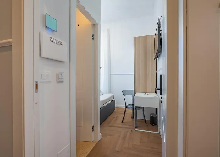 Residenza Degli Speziali Prati Gasthof 4*
